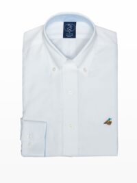 חולצת אוקספורד לגבר בצבע לבן עם לוגו פורור צבעוני וצוארון פנימי תכלת ללא גיהוץ