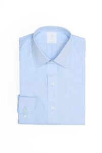 חולצה אלגנטית לגבר בצבע תכלת צוארון פתוח 100% כותנה סופימה ללא גיהוץ